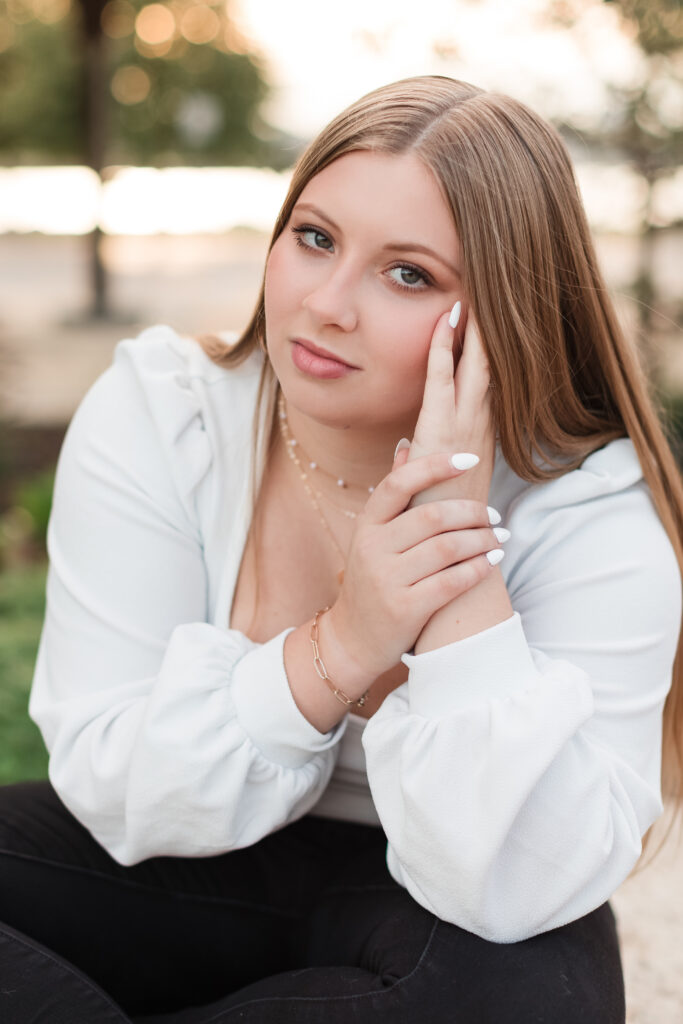 senior girl looking at the camera